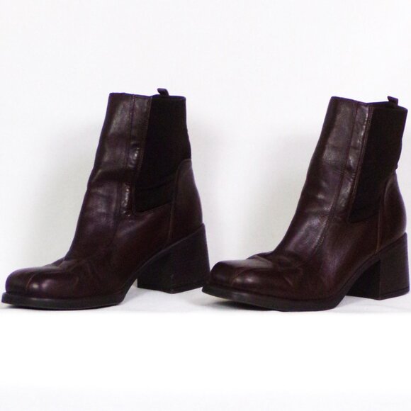 LIZ CLAIBORNE size 9M brown COLLINA mid-heel ankle boots leather uppers - Picture 6 of 15